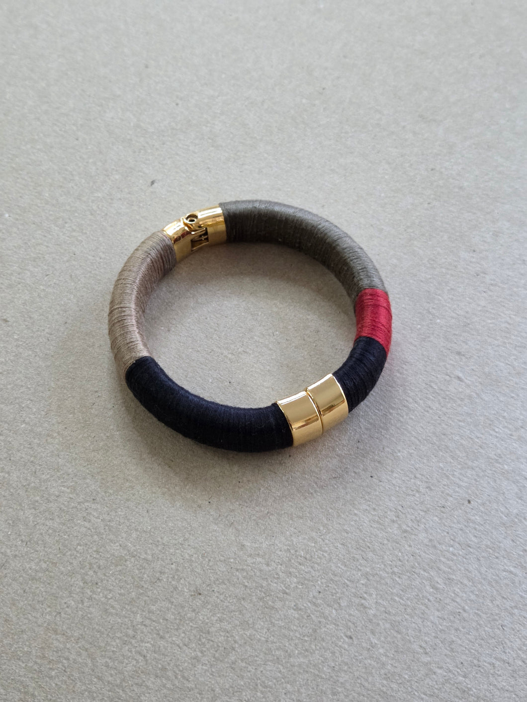Pulseira Fio a Fio