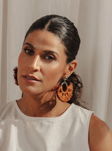 Carregar imagem no visualizador da galeria, Brinco Leque