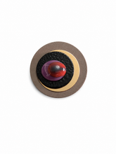 Carregar imagem no visualizador da galeria, Broche Olhar 13